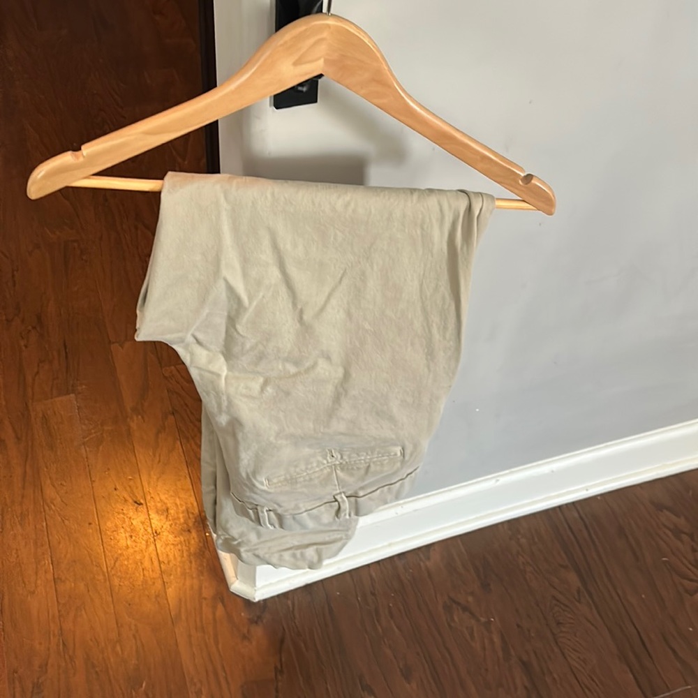 Chinos